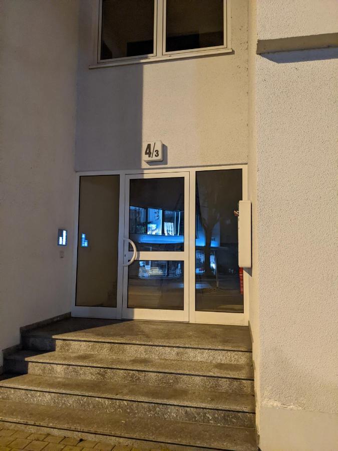 Cozy Apartment With Parking Garage Near Outlet Μέτσινγκεν Εξωτερικό φωτογραφία